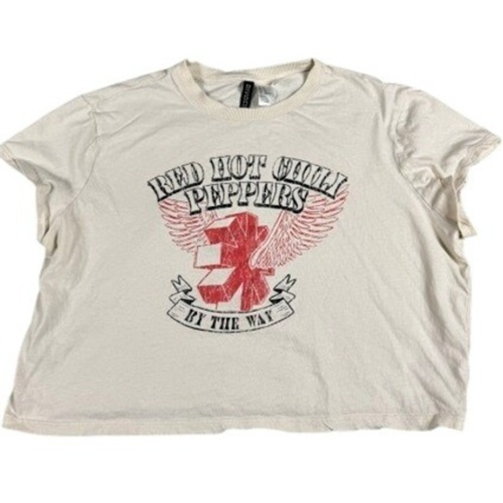 Red Hot Chili Peppers Women's XL H&M Divided T-Shirt  Cropped Graphic Tee Cream
